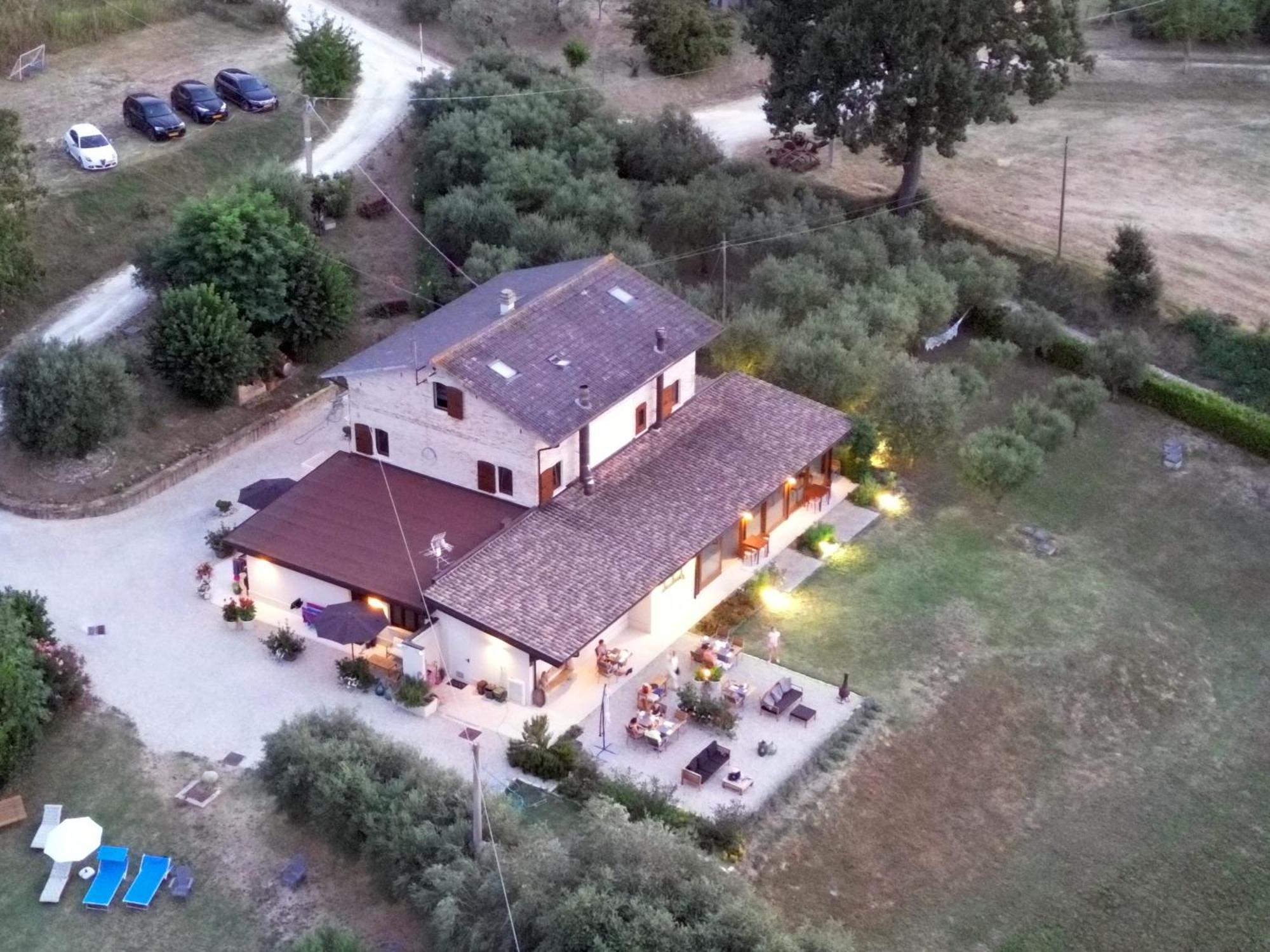 Gastronomic B&B Carlocarla Monte San Pietrangeli Bagian luar foto